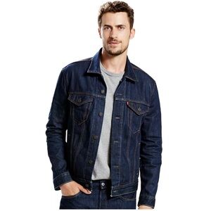 LEVI’S | Men’s Trucker Denim Jacket. Small